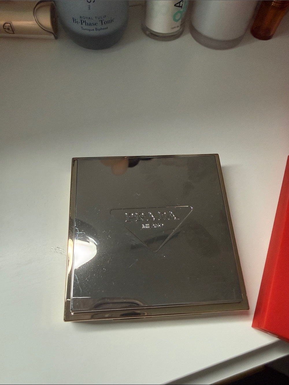 Prada glowing powder, highlighter Compact unused. Refillable